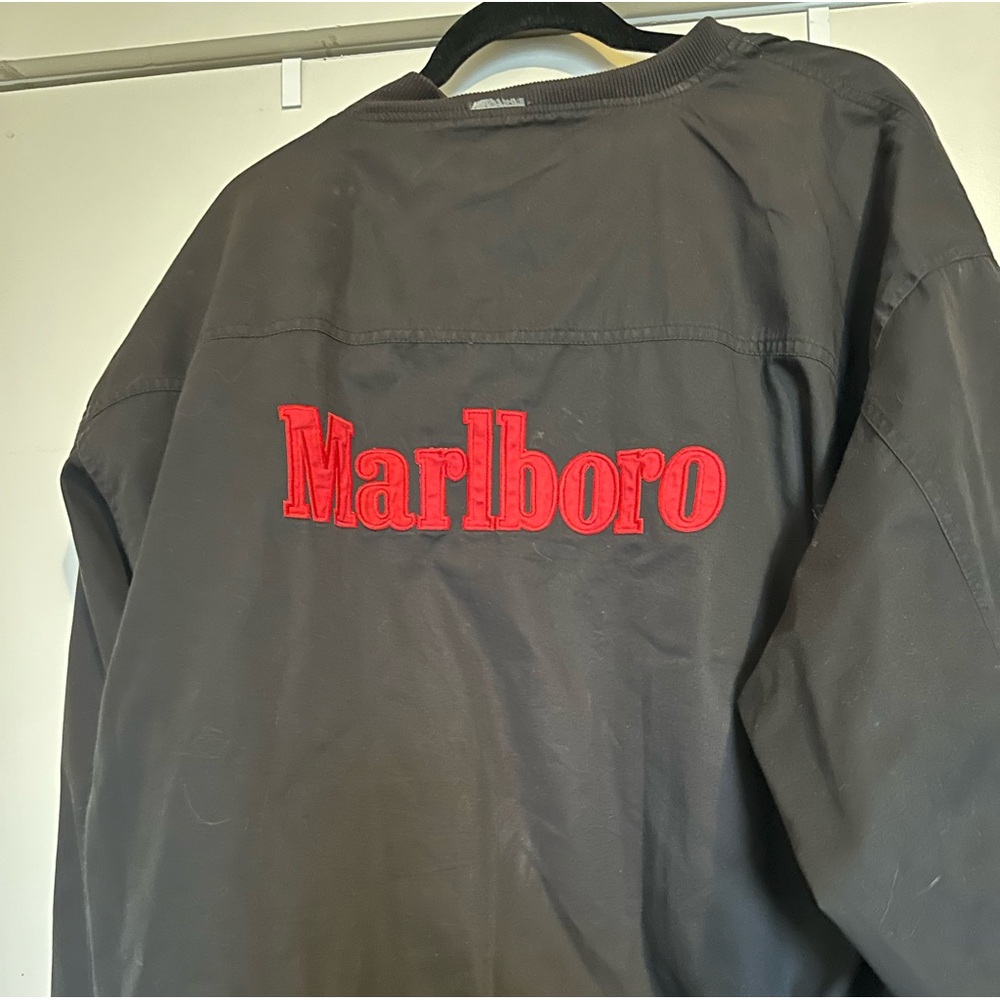Marlboro Bomber
